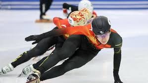 NBA最好的5大榜样，库里凡人之躯创神迹，詹姆斯低调无奈天资太高